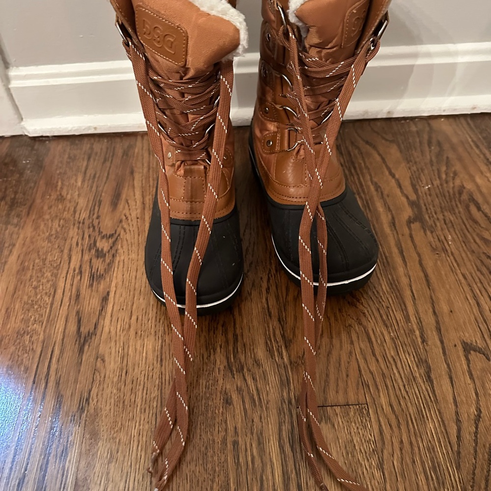 Girls Brown and Black Winter Boots